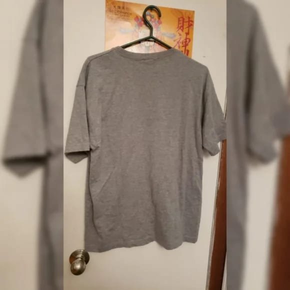 Warner Brothers Taz 1999 Tshirt - Picture 3 of 4